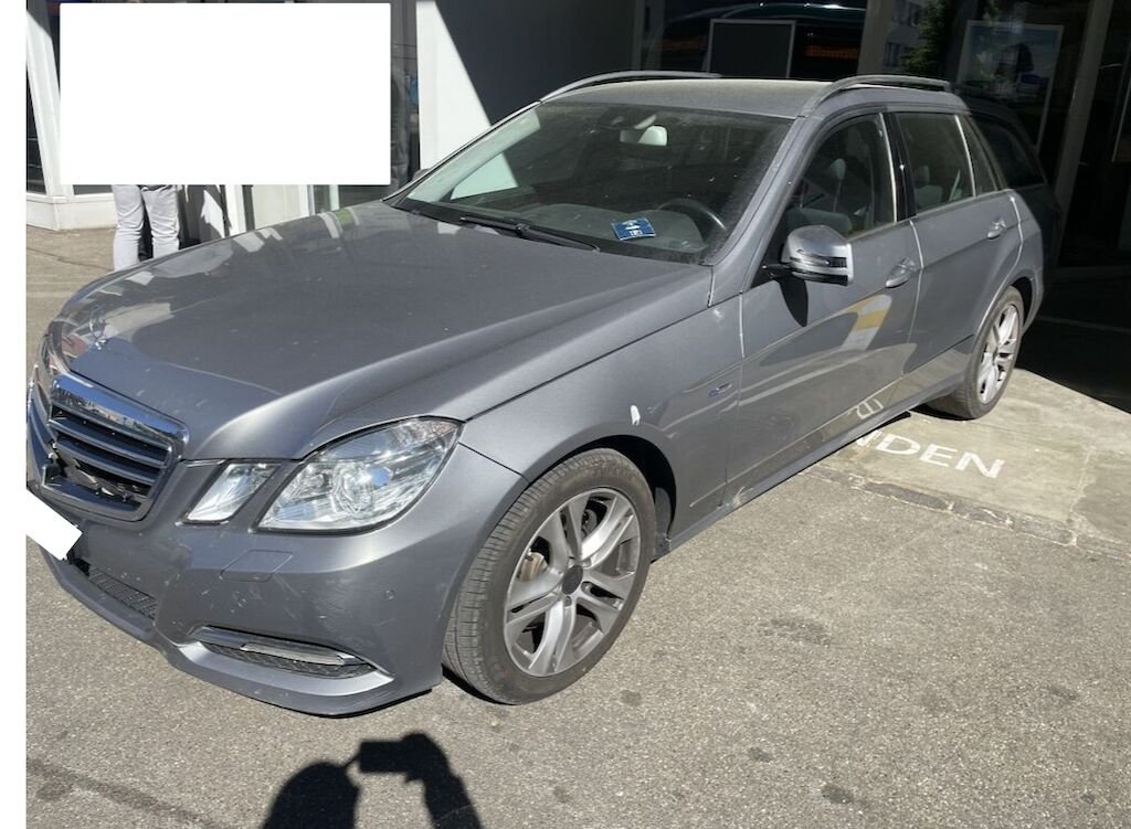 Mercedes-Benz E-Klasse S212 Kombi E 350 CDI BlueEF Avantgarde 4m