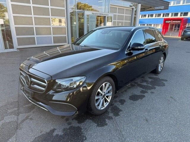 Mercedes Benz E-Klasse S213 Kombi E 200 Avantgarde 4matic