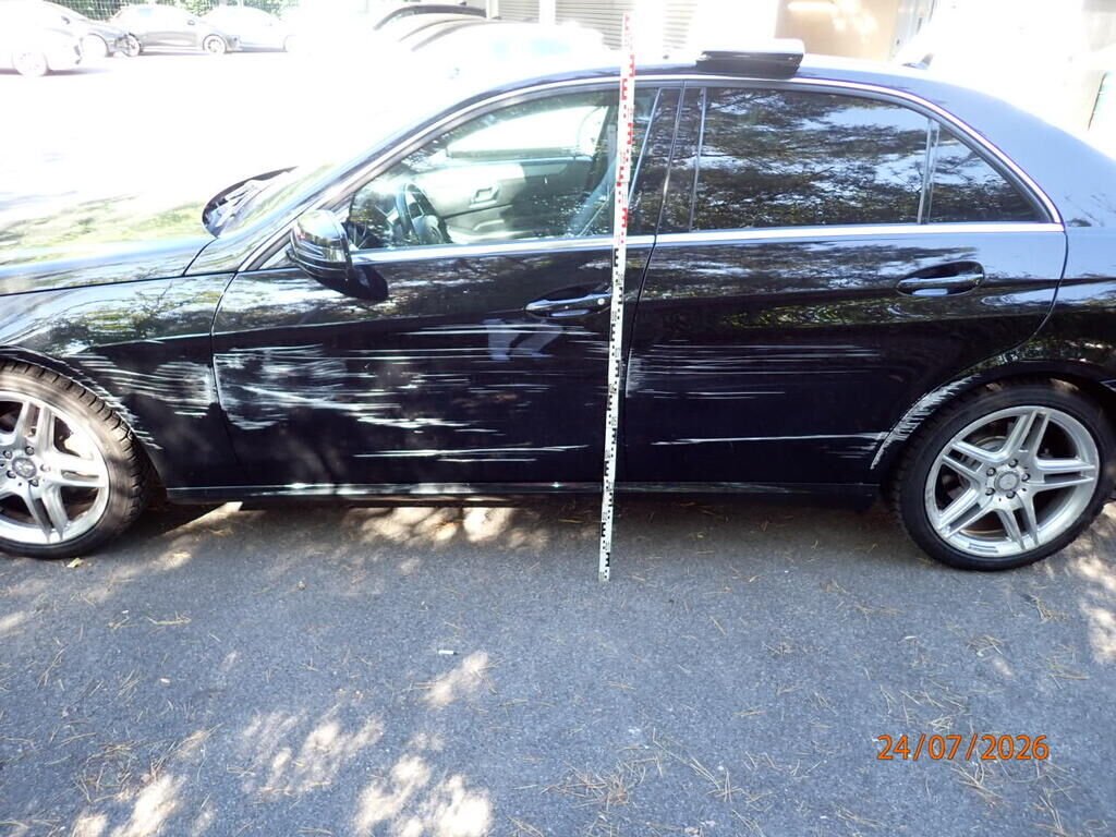 Mercedes-Benz E Limousine (BM 212)(01.2009->)