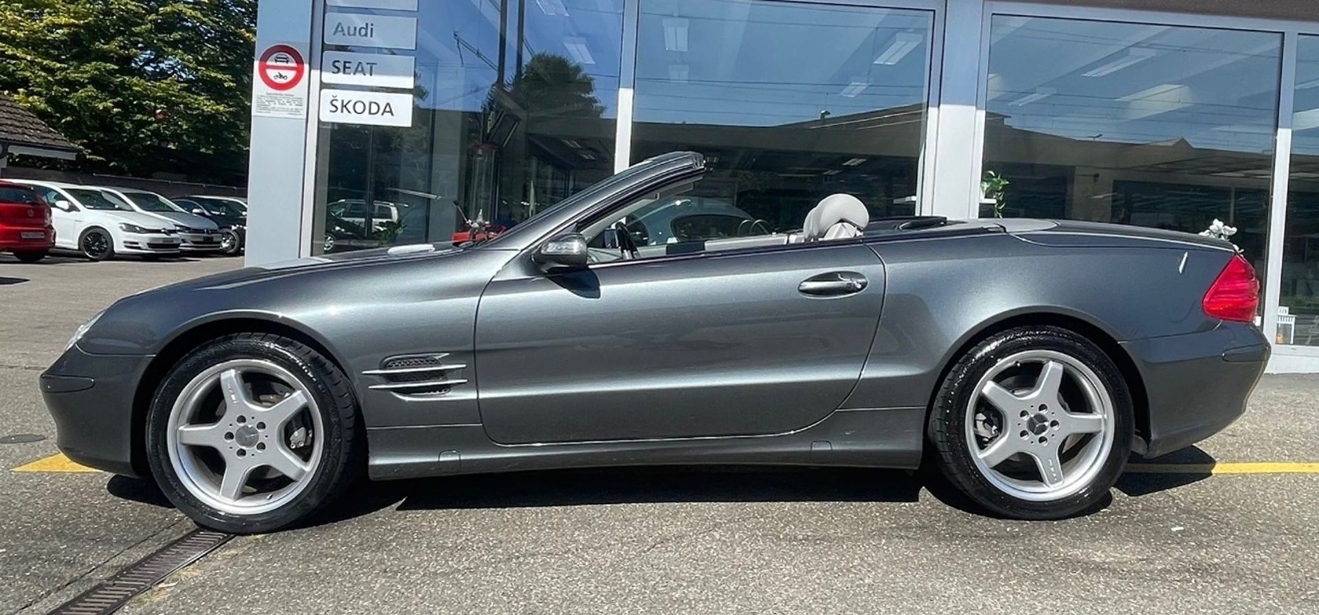 MERCEDES-BENZ Facelift SL 500 7G-Tronic CH-Auto