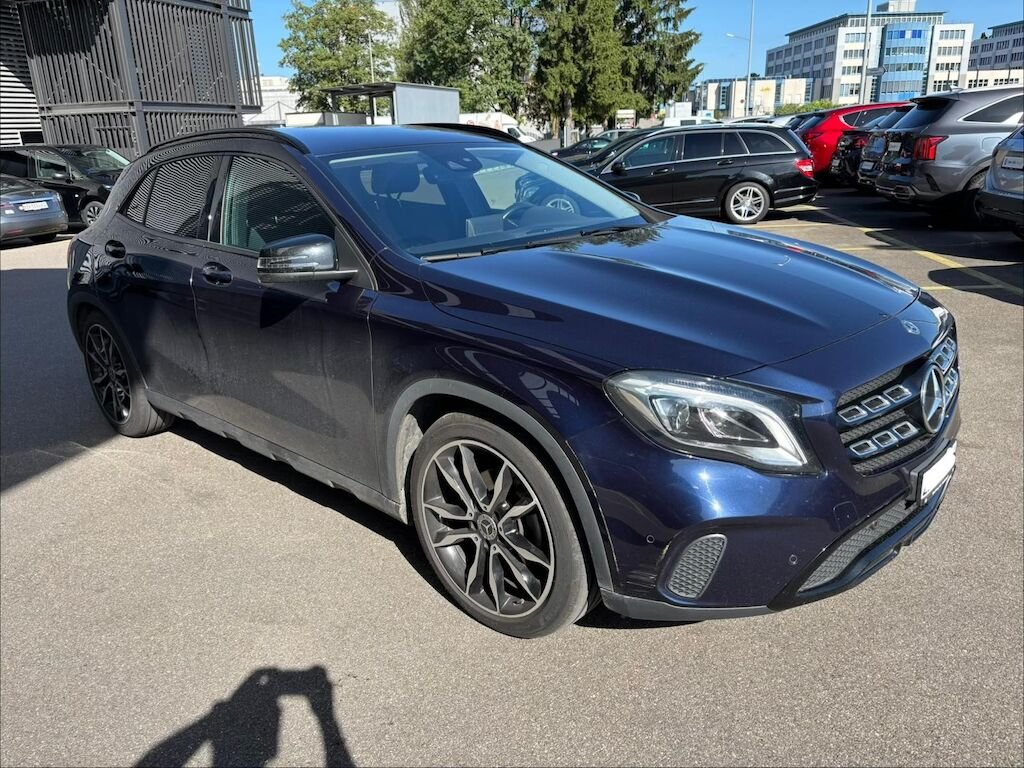Mercedes Benz GLA 200 Urban