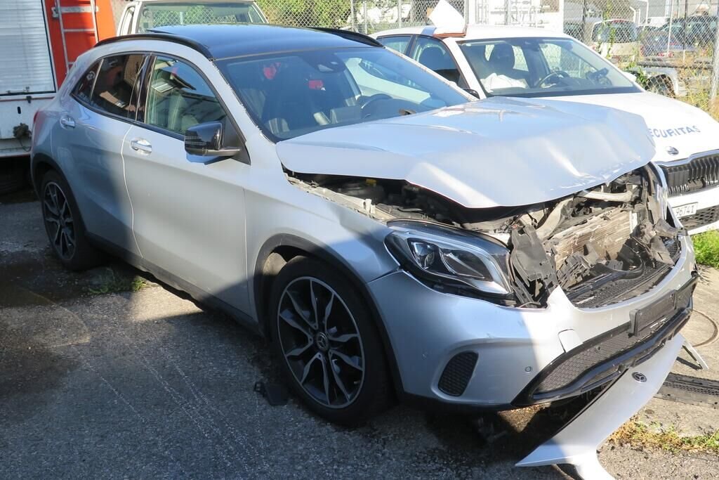 Mercedes-Benz GLA 250 Urban 4Matic 7G-DCT