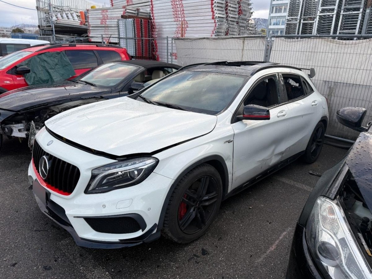 MERCEDES-BENZ GLA 45 AMG 4Matic, 360 HP