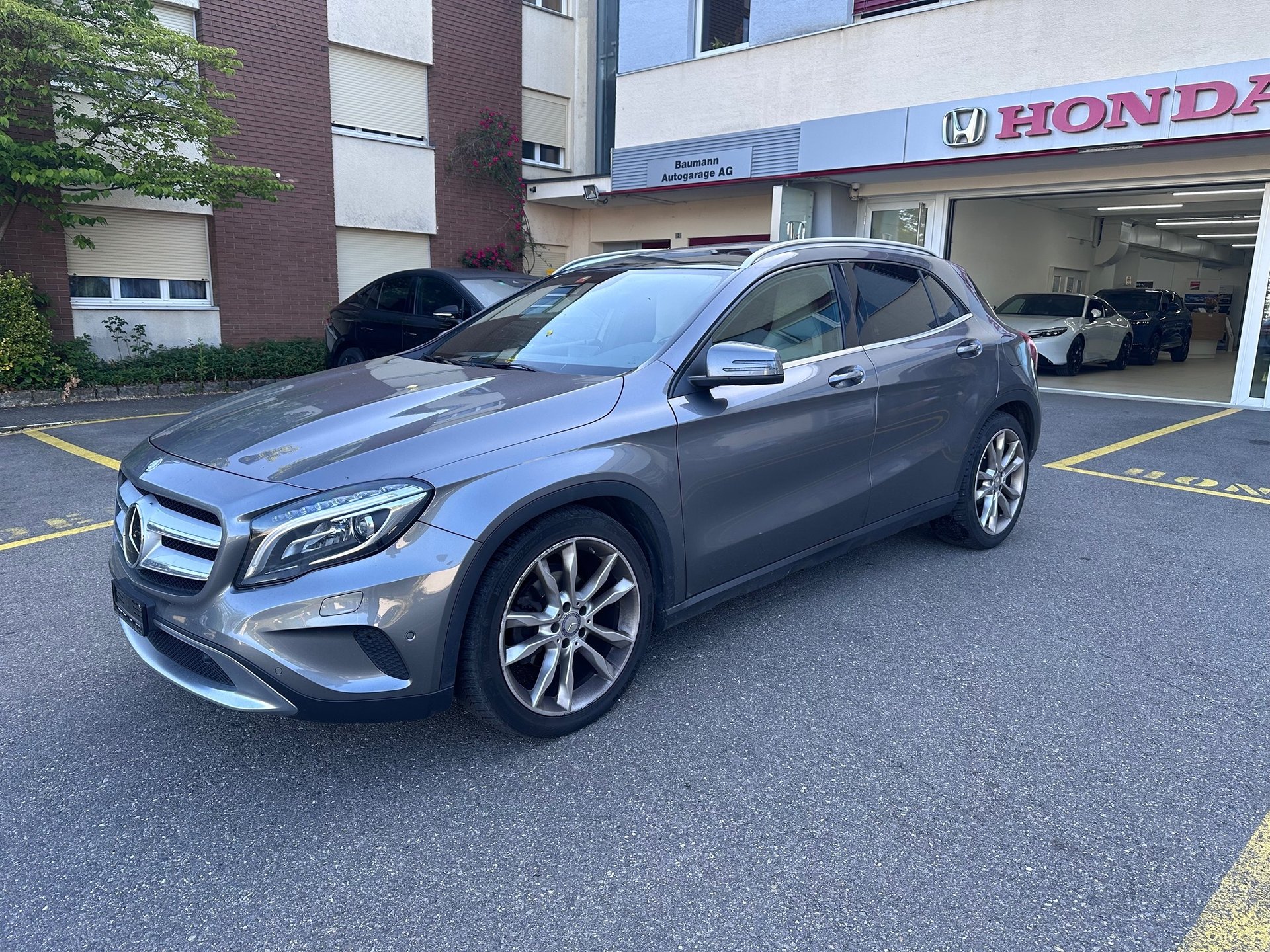 MERCEDES-BENZ GLA220CDI 4m