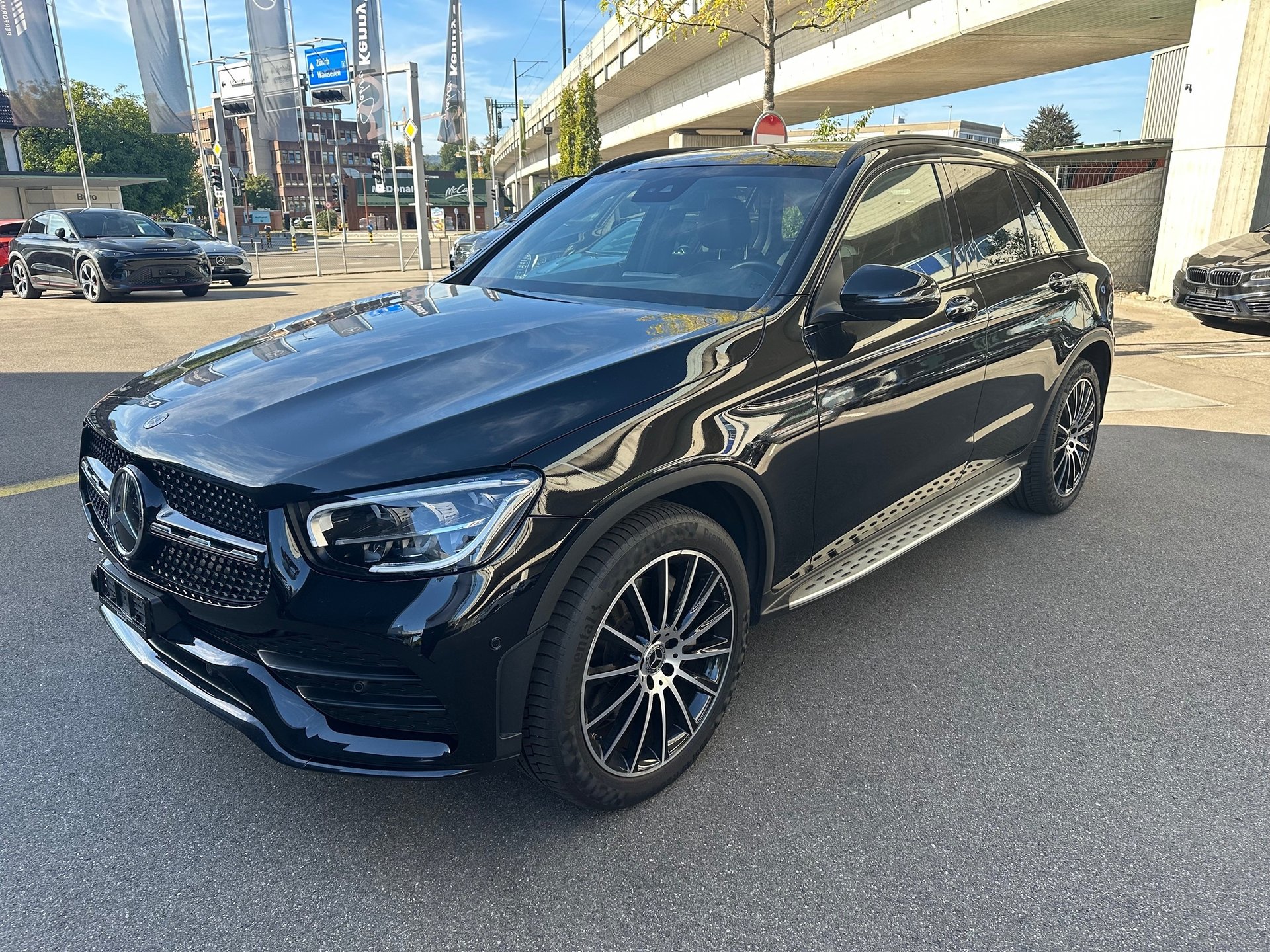 MERCEDES-BENZ GLC 300