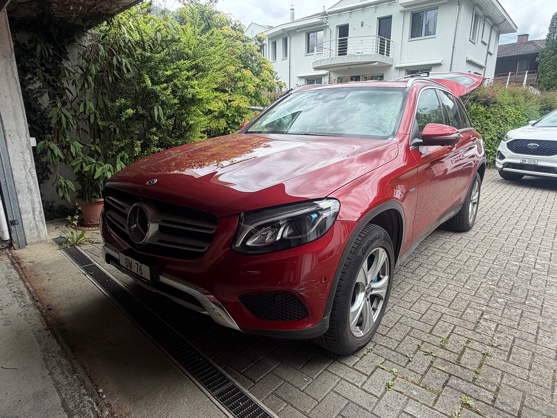 MERCEDES-BENZ GLC 350e EC