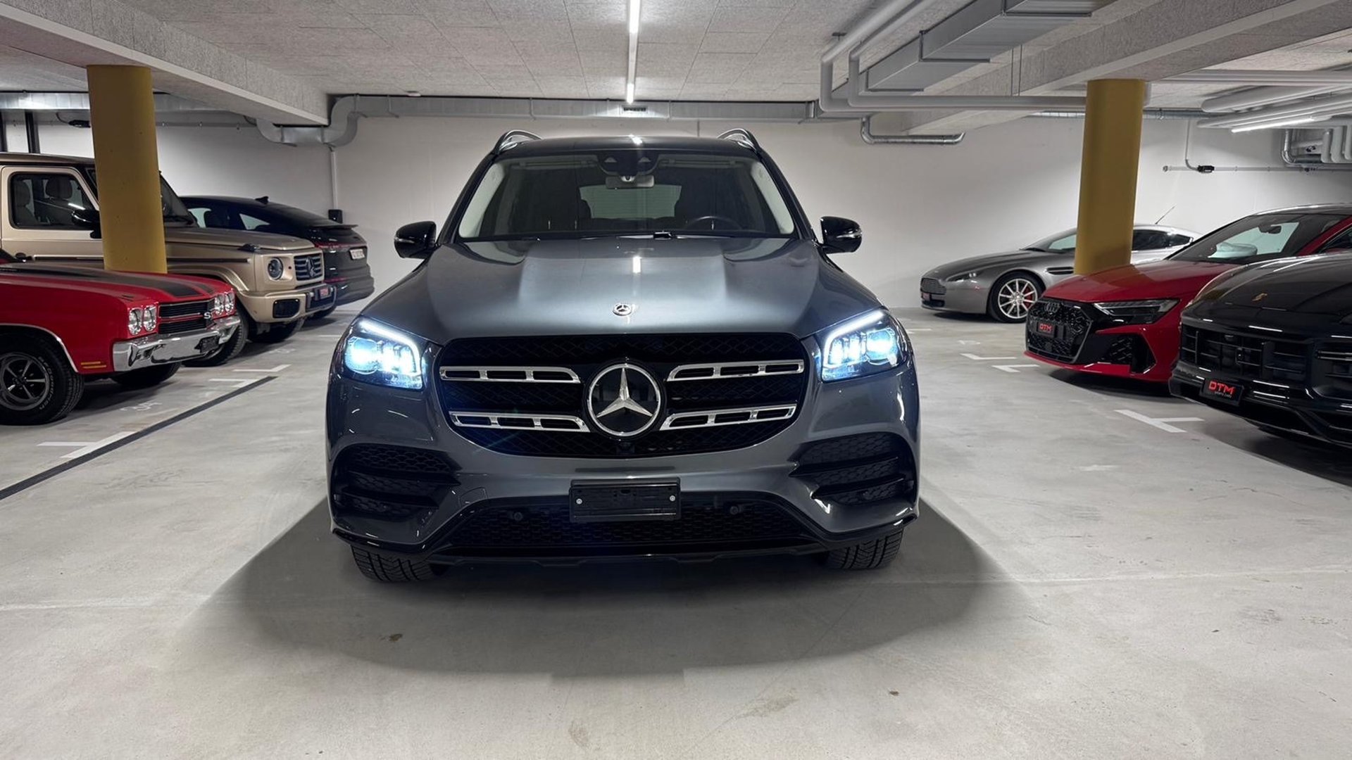 MERCEDES-BENZ GLS 400 d