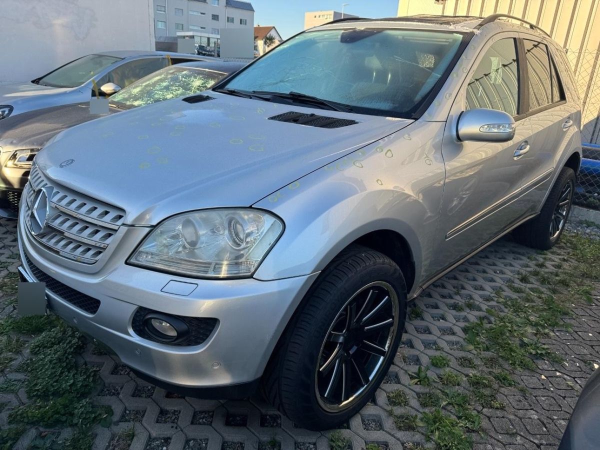 MERCEDES-BENZ M-KLASSE 164 ML 320 CDI 4Matic, 224 HP
