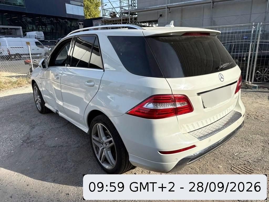 MERCEDES-BENZ ML 350 BlueTEC , 258 HP