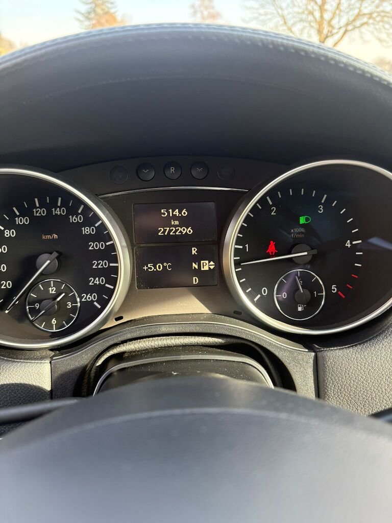 Mercedes Benz ML300CDI