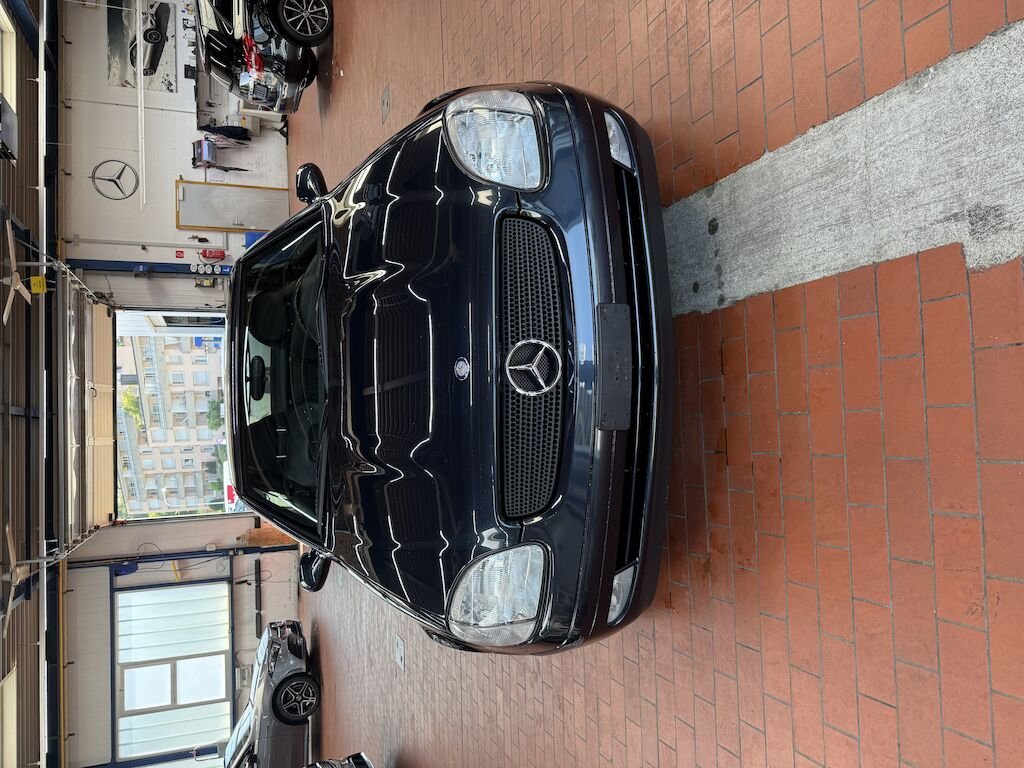 Mercedes Benz SLK 230
