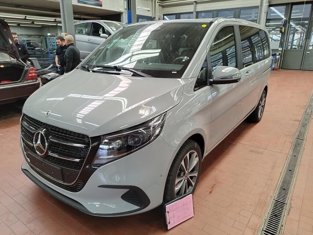 Mercedes-Benz V300 D 4Matic