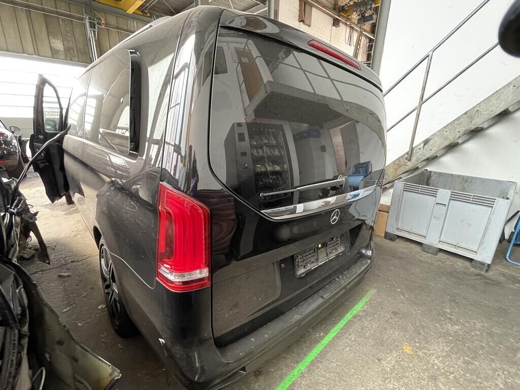 Mercedes-Benz V300d