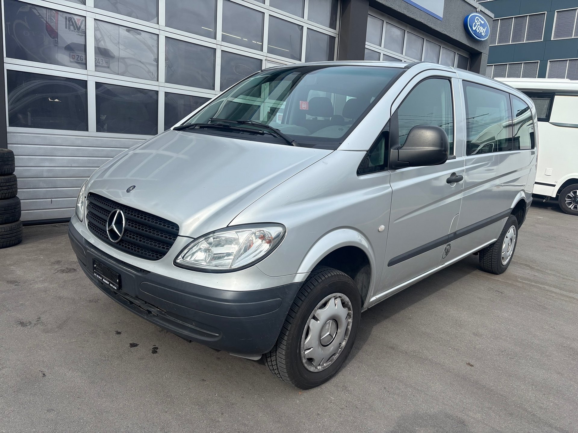 MERCEDES-BENZ Vito 115 CDI