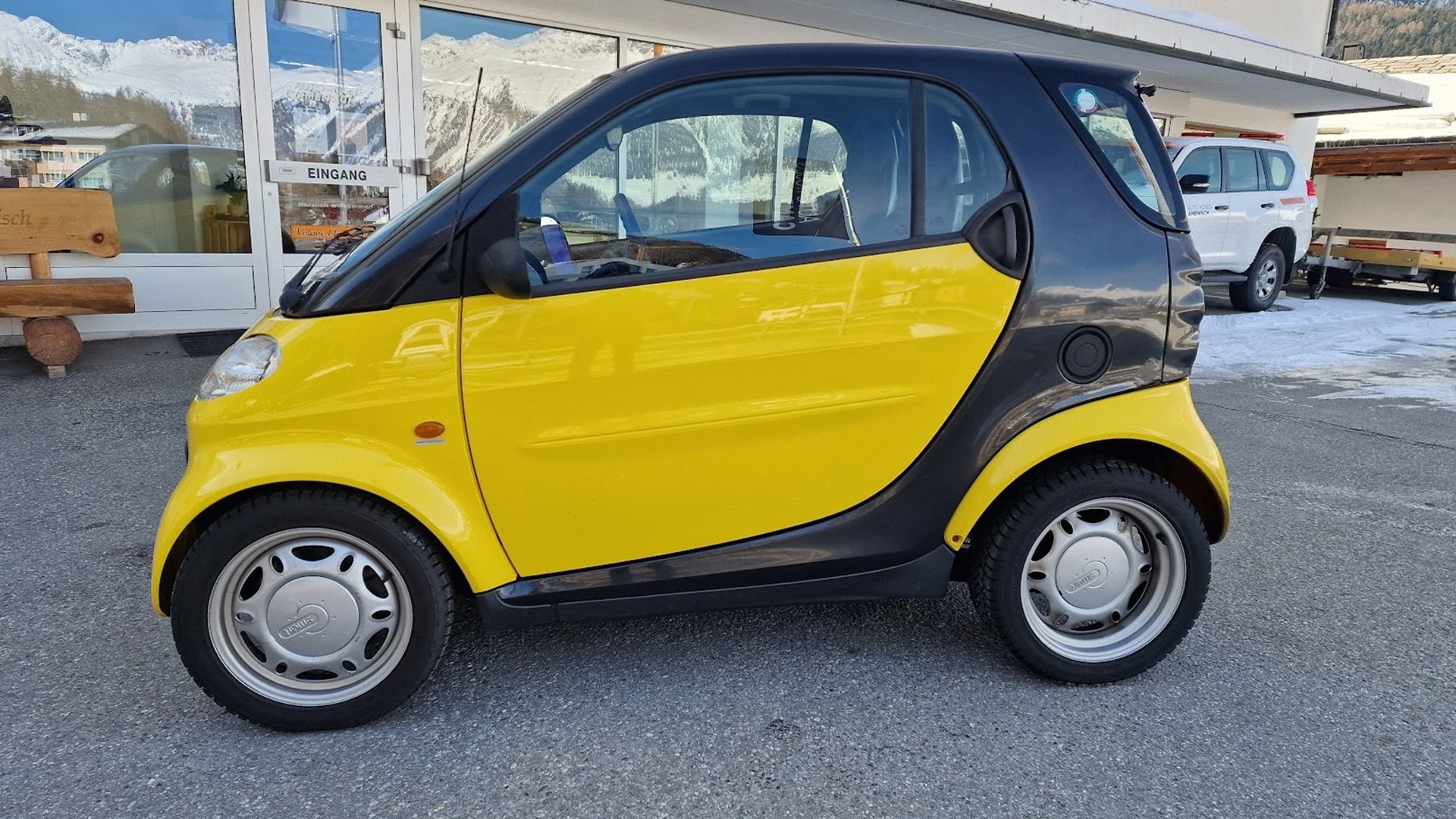 MICRO COMPACT CAR Smart