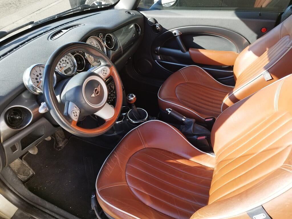 MINI Cooper Cabriolet