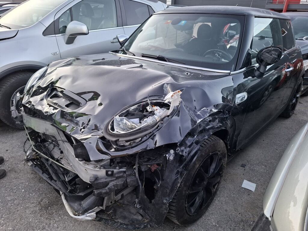 Mini Mini F56 2.0i Cooper S