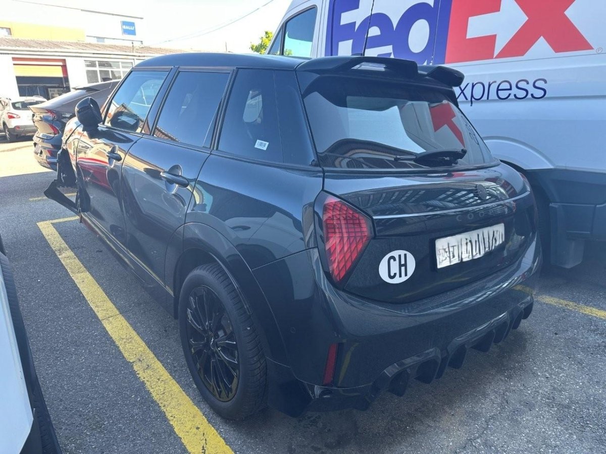 MINI MINI HATCHBACK F65 BENZIN Cooper S DKG 2.0, 204 HP