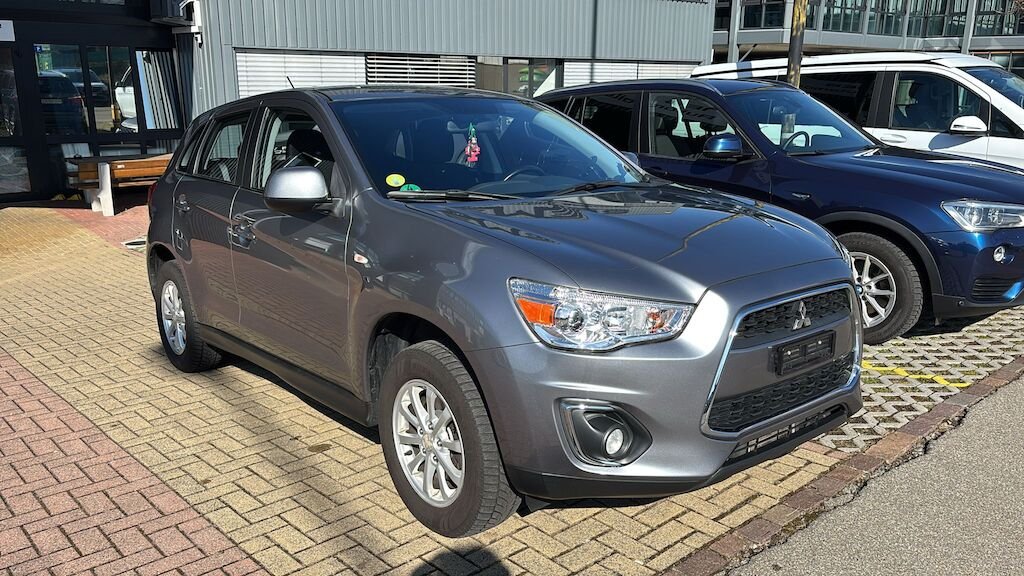 Mitsubishi ASX