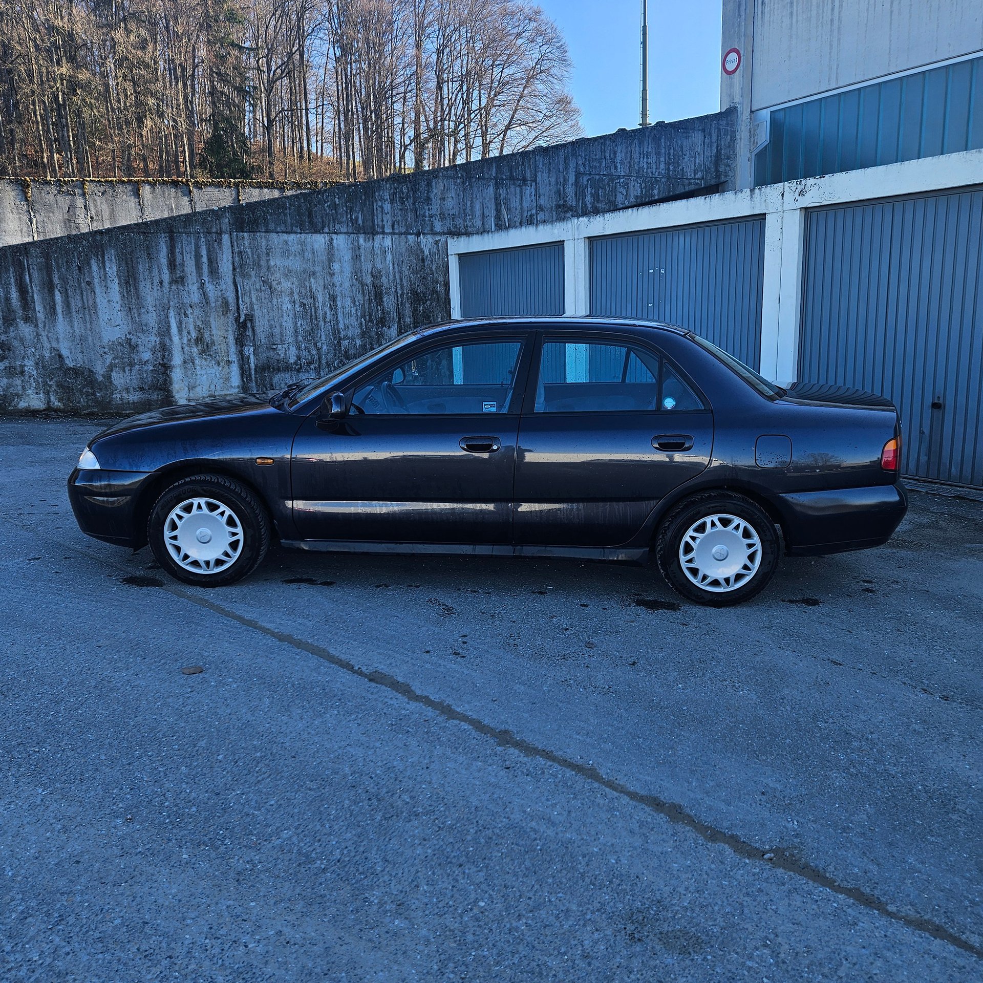 MITSUBISHI CARISMA 1.8