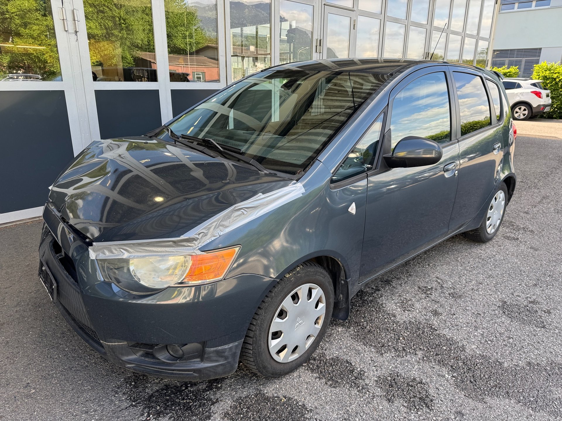 MITSUBISHI Colt 1.3