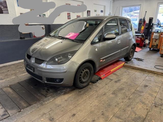 Mitsubishi Colt 1.3 16V Inform