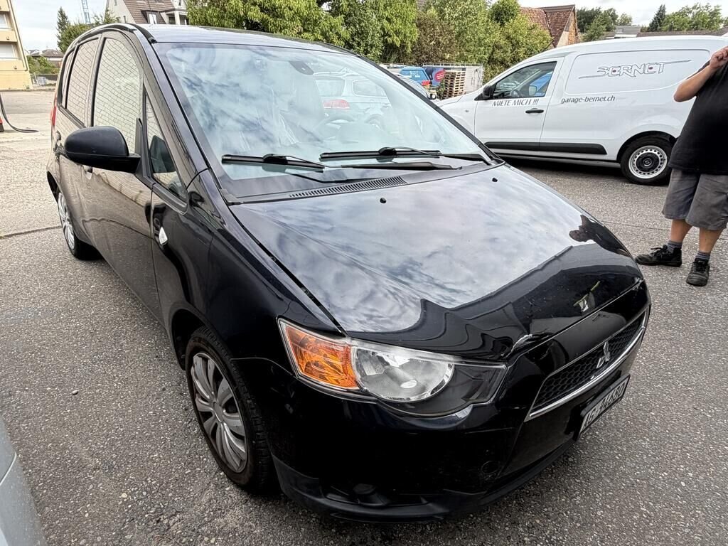 Mitsubishi Colt