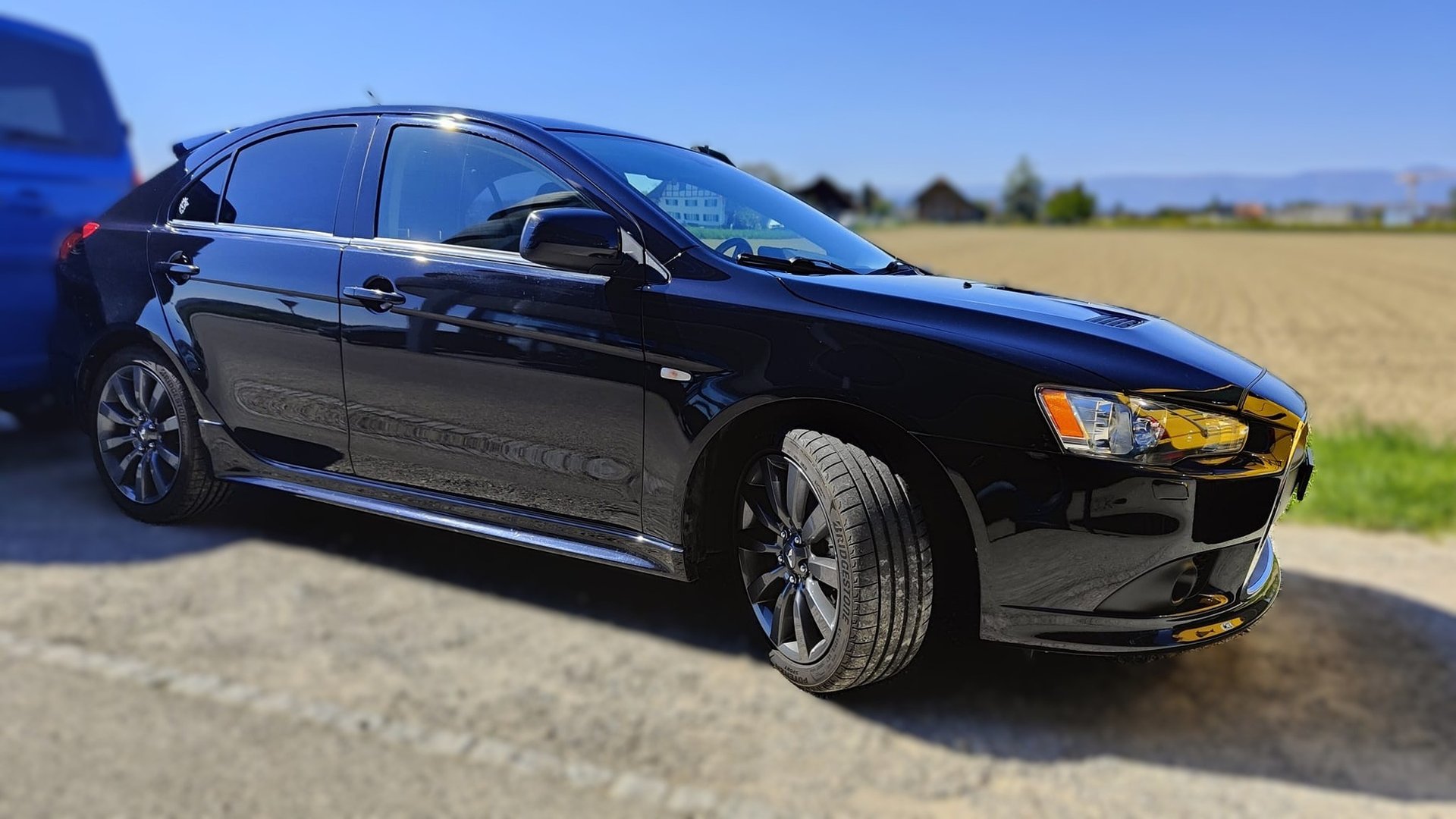 MITSUBISHI Lancer SB R