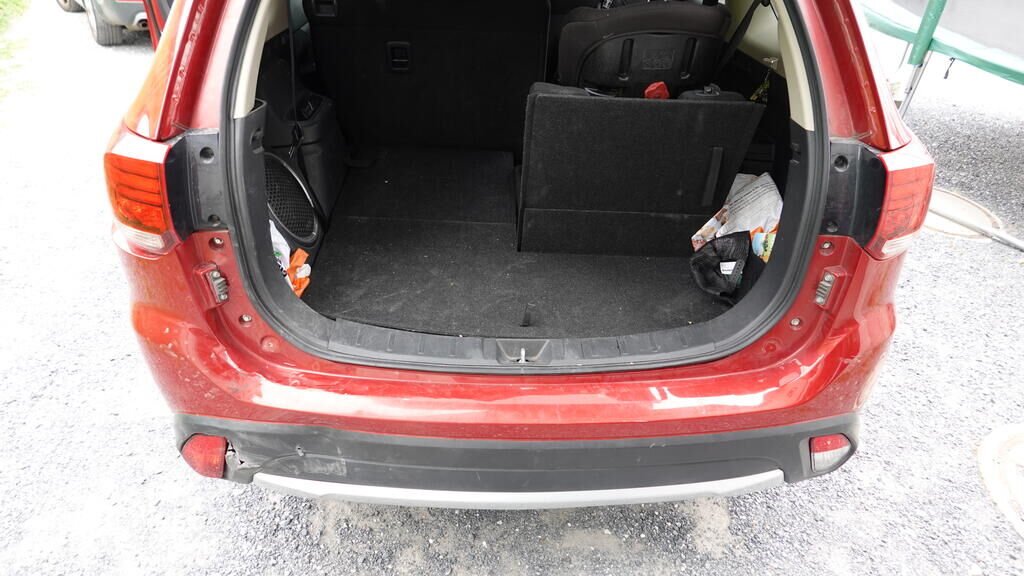 MITSUBISHI Outlander 2.2 DID Style 4WD Automatic