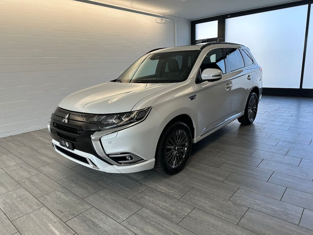 Mitsubishi Outlander 2.4 PHEV Diamond S-Edition