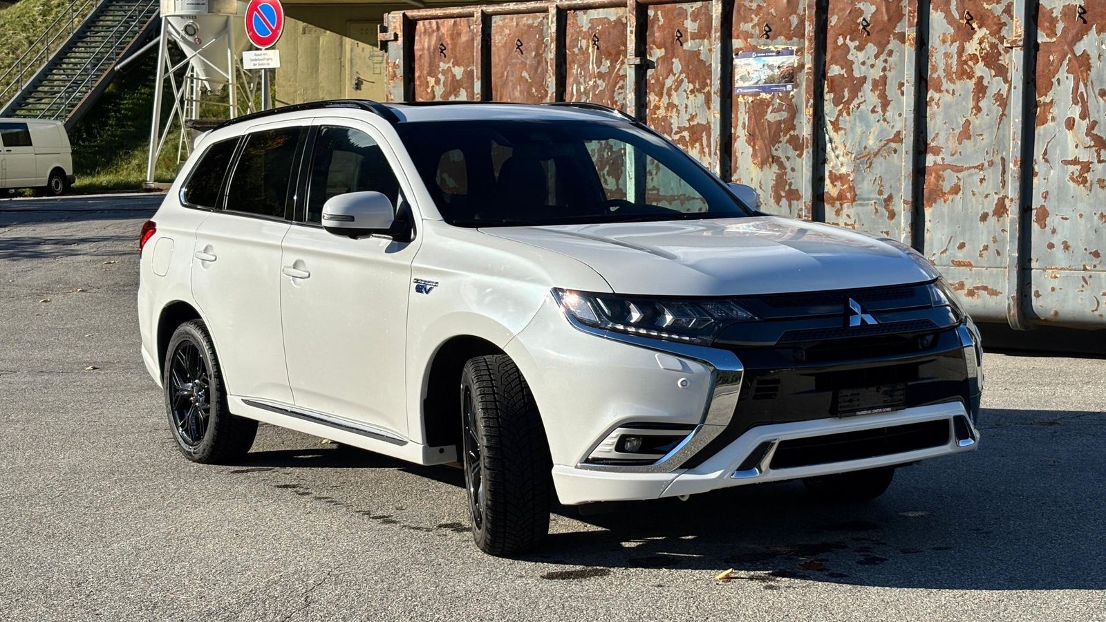 MITSUBISHI Outland.PHEV S