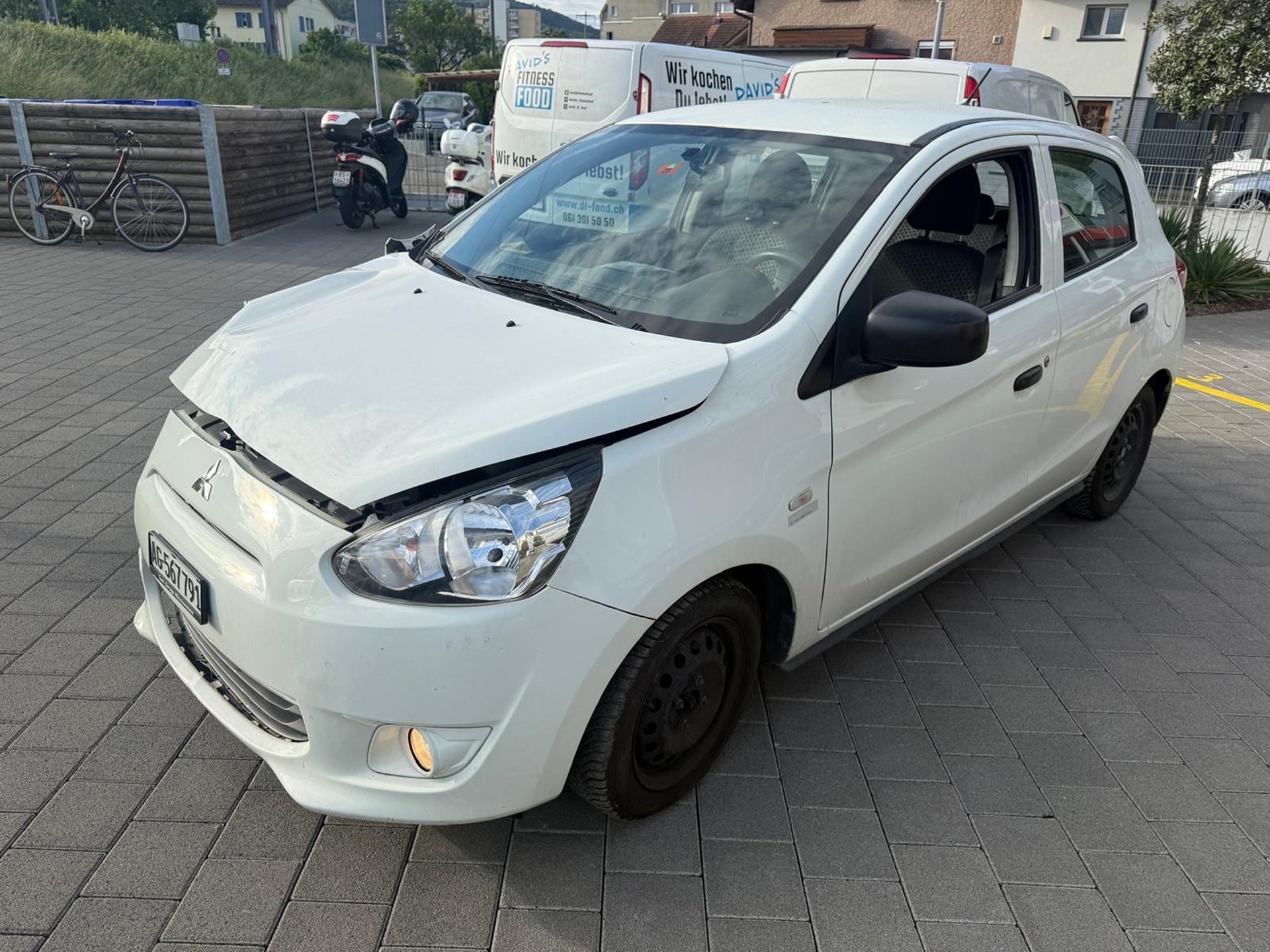 MITSUBISHI Space Star