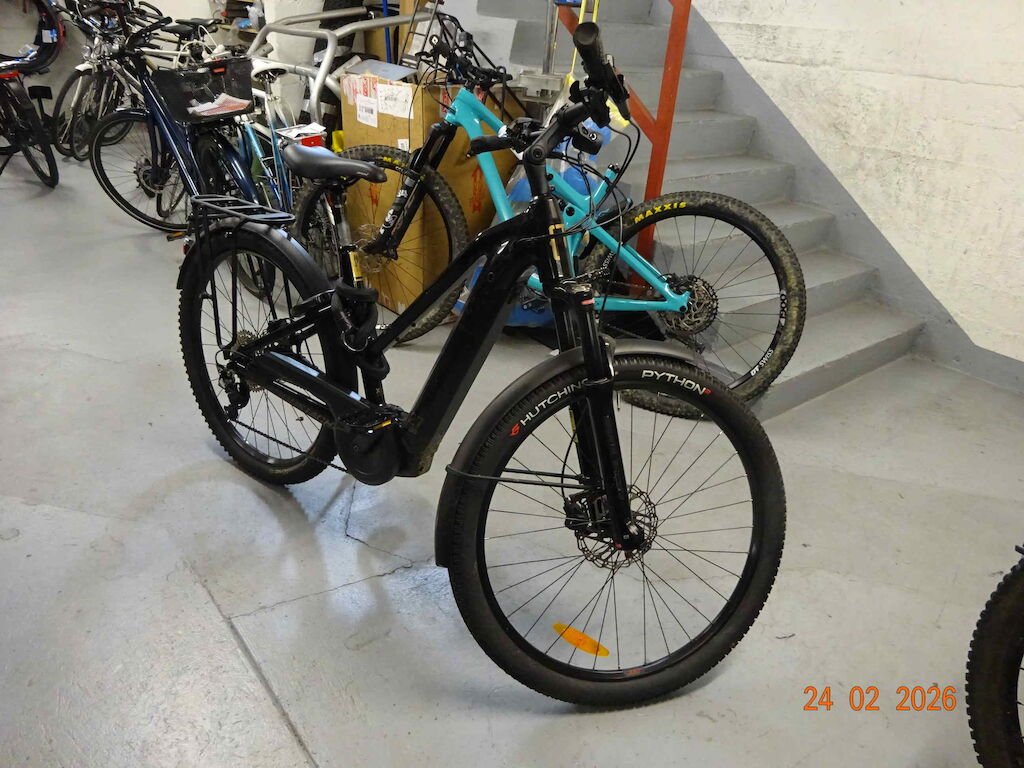 MOUSTACHE SAMEDI XROAD 6