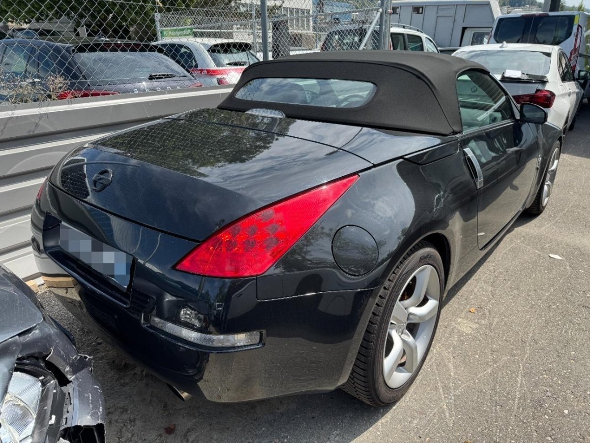NISSAN 350 Z Roadster, 300 HP