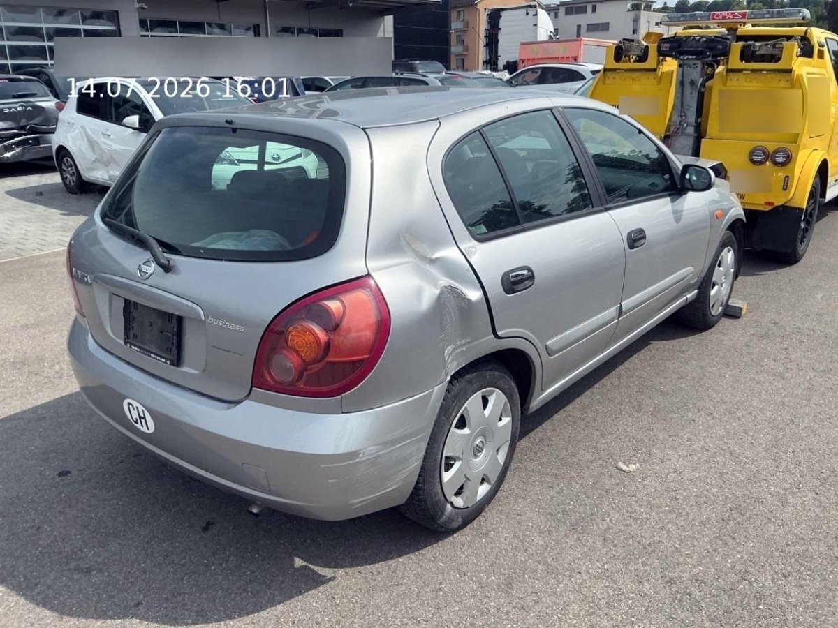 Nissan Almera 1.8 business 1.8, 116 HP