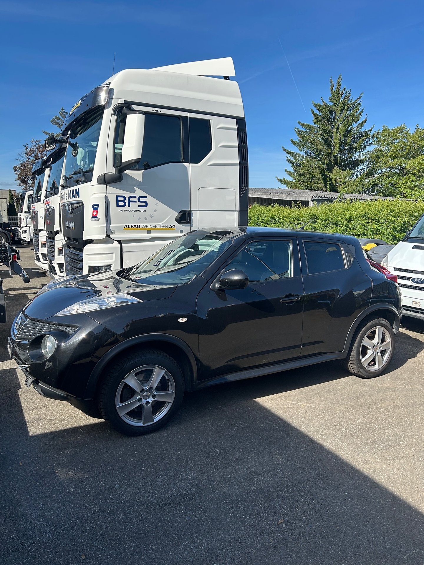NISSAN Juke