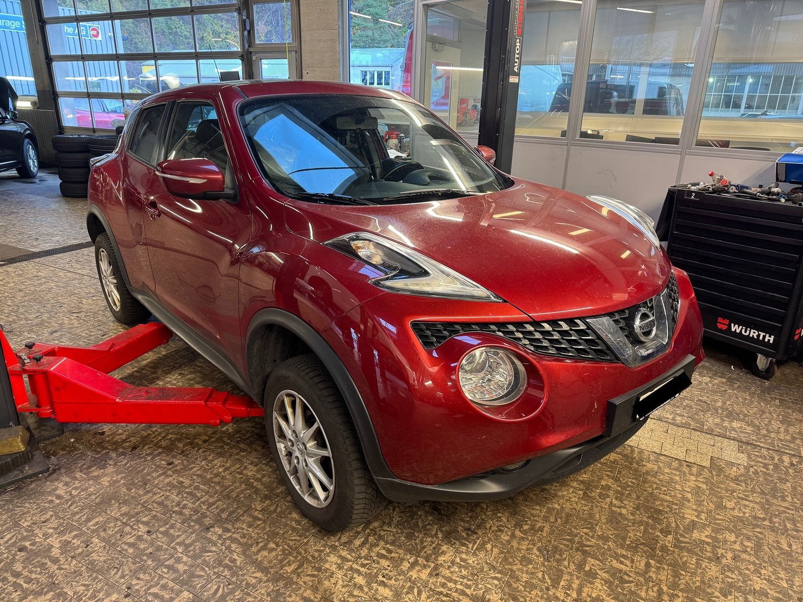 NISSAN Juke