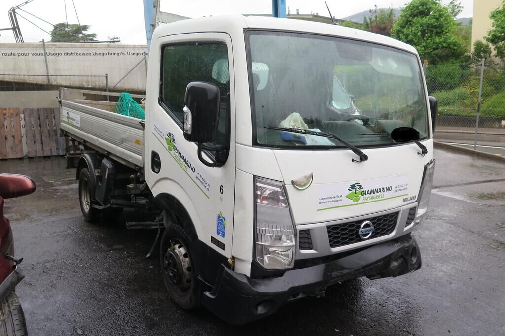 Nissan NT 400 150