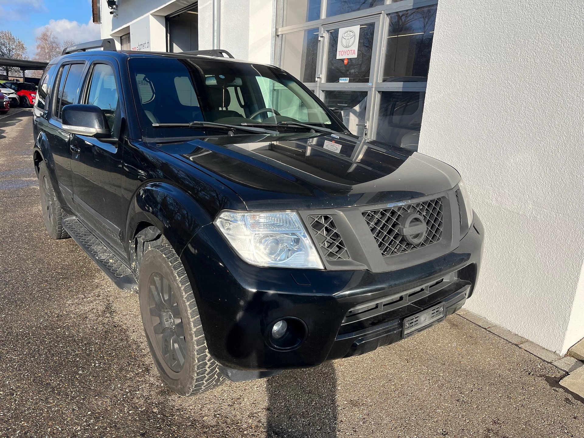 NISSAN Pathfinder 3.0 D