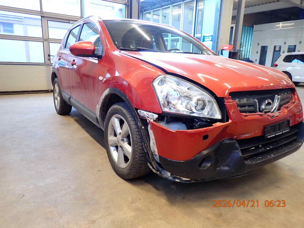 NISSAN QASHQAI 2.0 4WD TEKNA