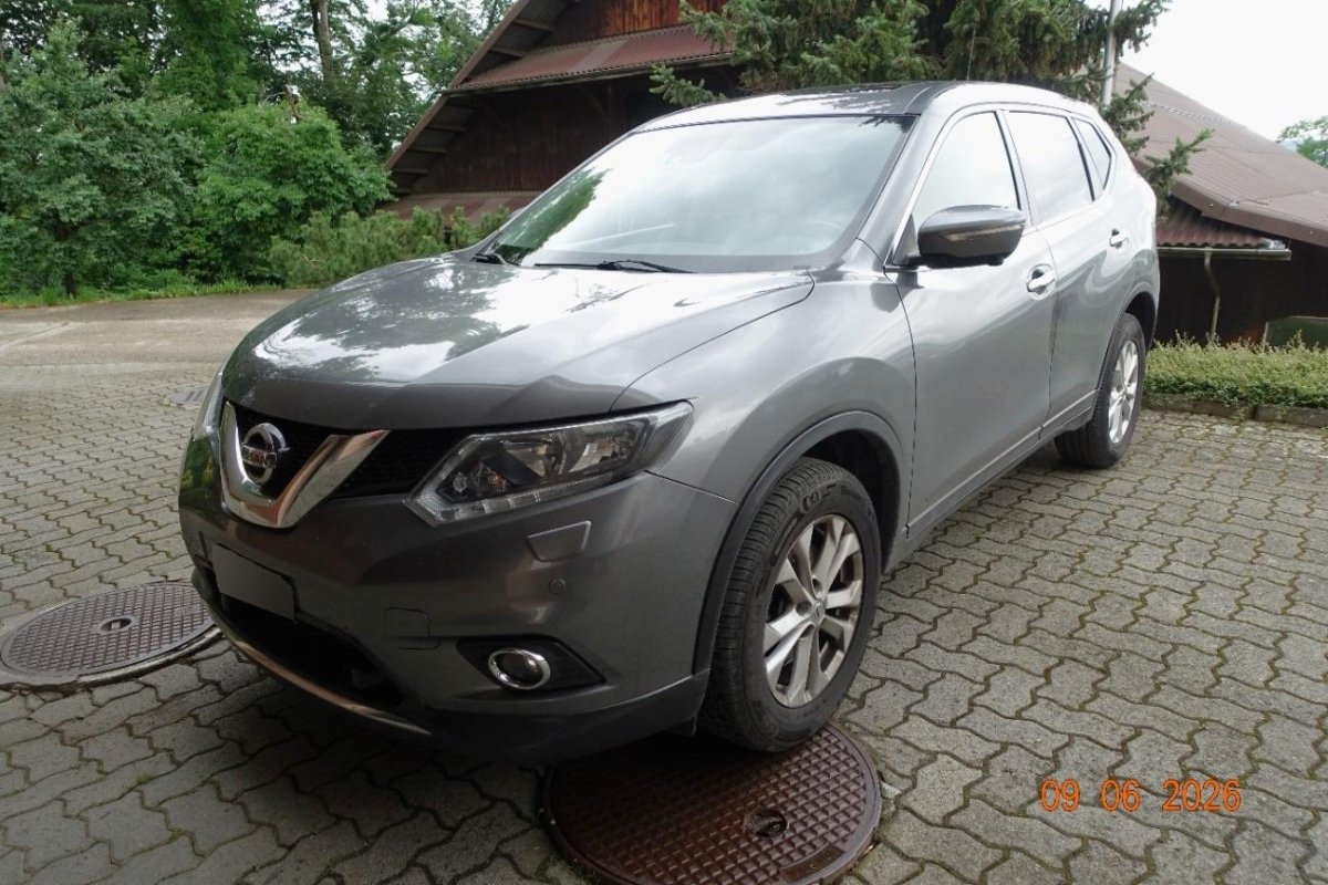 Nissan X-Trail  Acenta 2.0, 177 HP