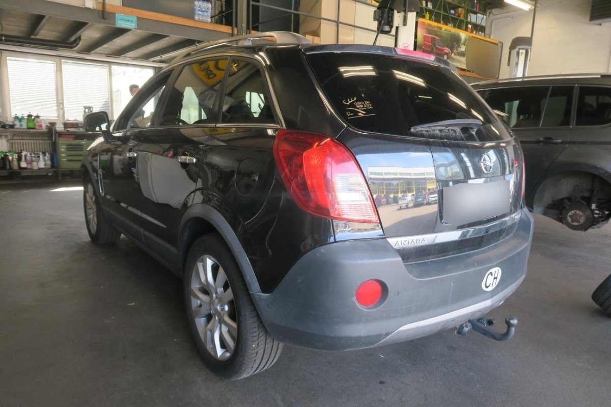 OPEL Antara 2.2 CDTi Cosmo 4WD, 184 HP