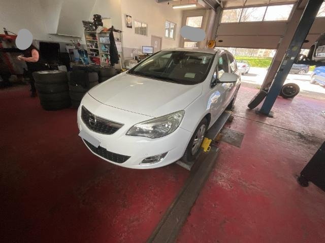 Opel Astra 1.4 T 140 eTEC Anniversary S/S