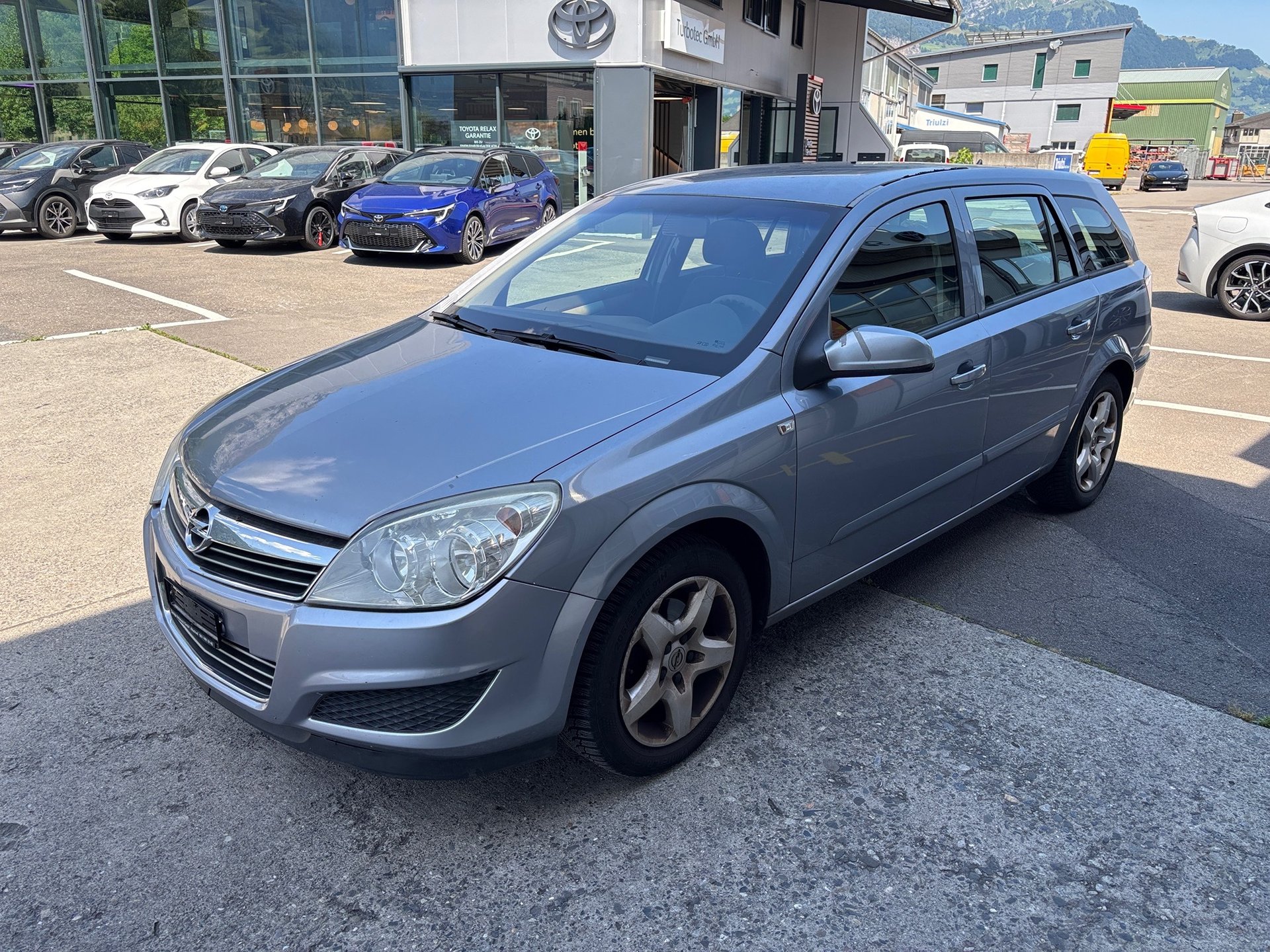 OPEL Astra H18R Cvan