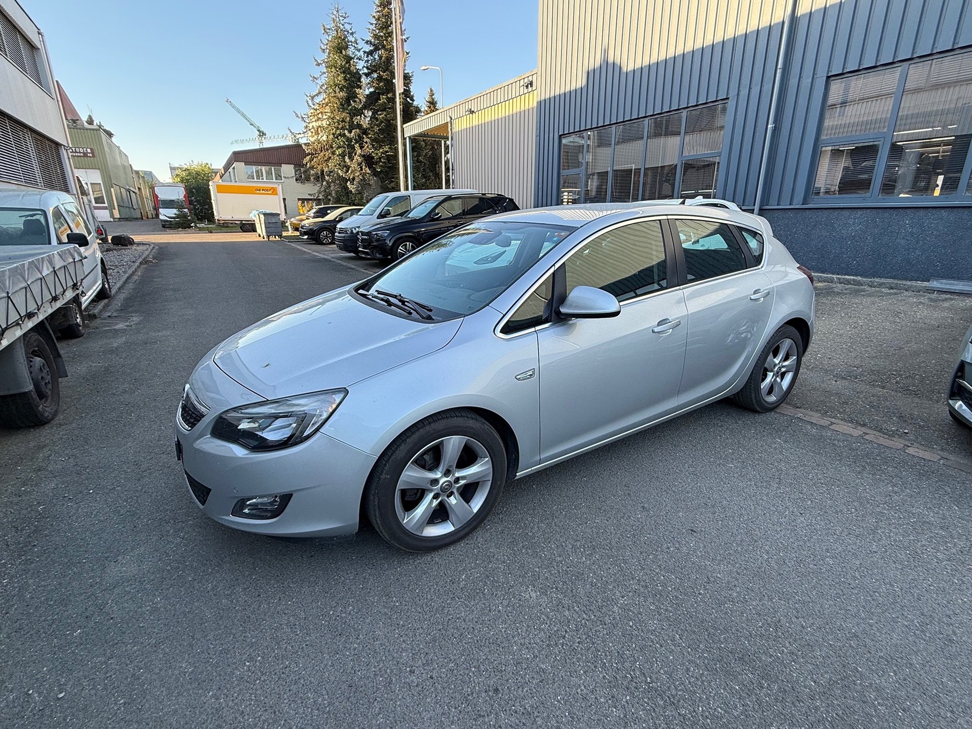 OPEL Astra J 16T