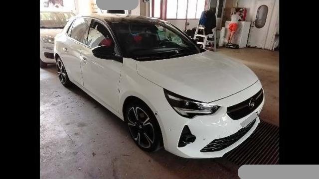 Opel Corsa 1.2 T 130 GS Line