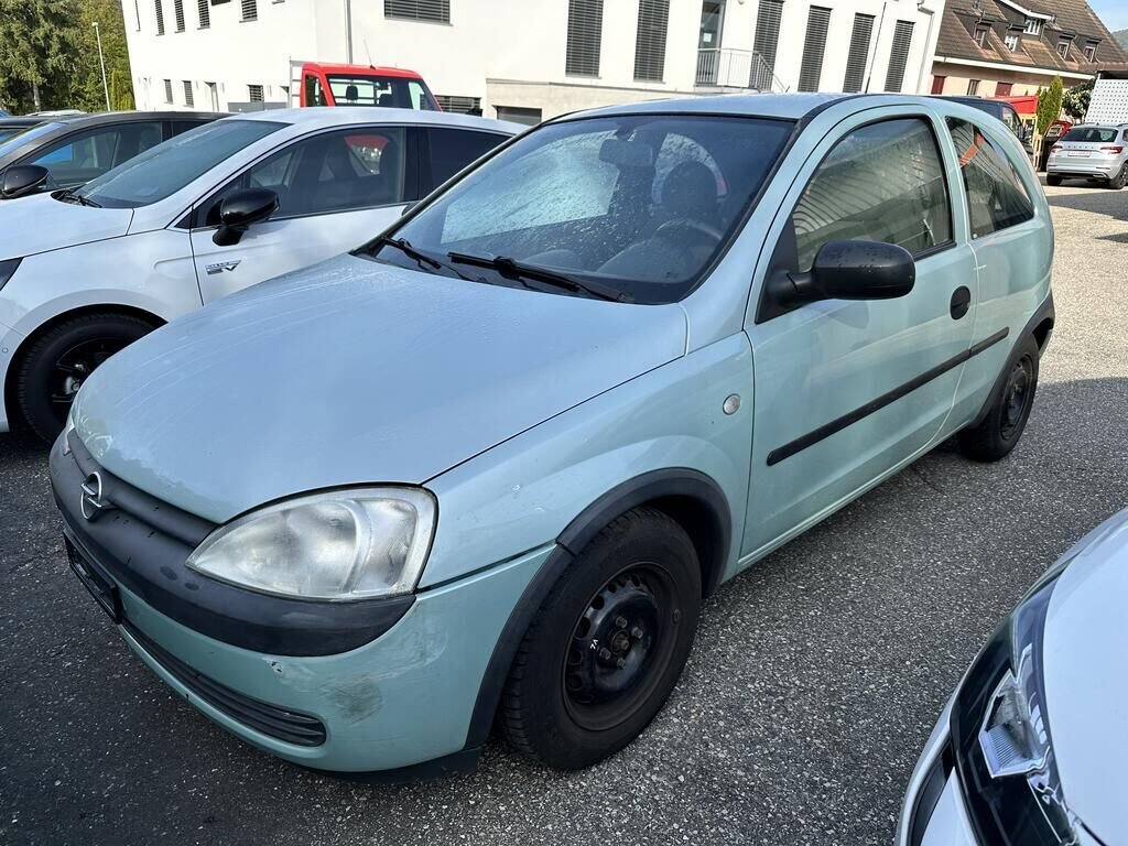 Opel Corsa 1.2i 16V Club