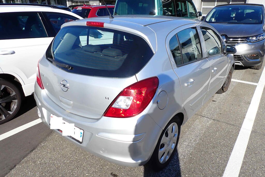 OPEL CORSA 1.4 TP ENJOY