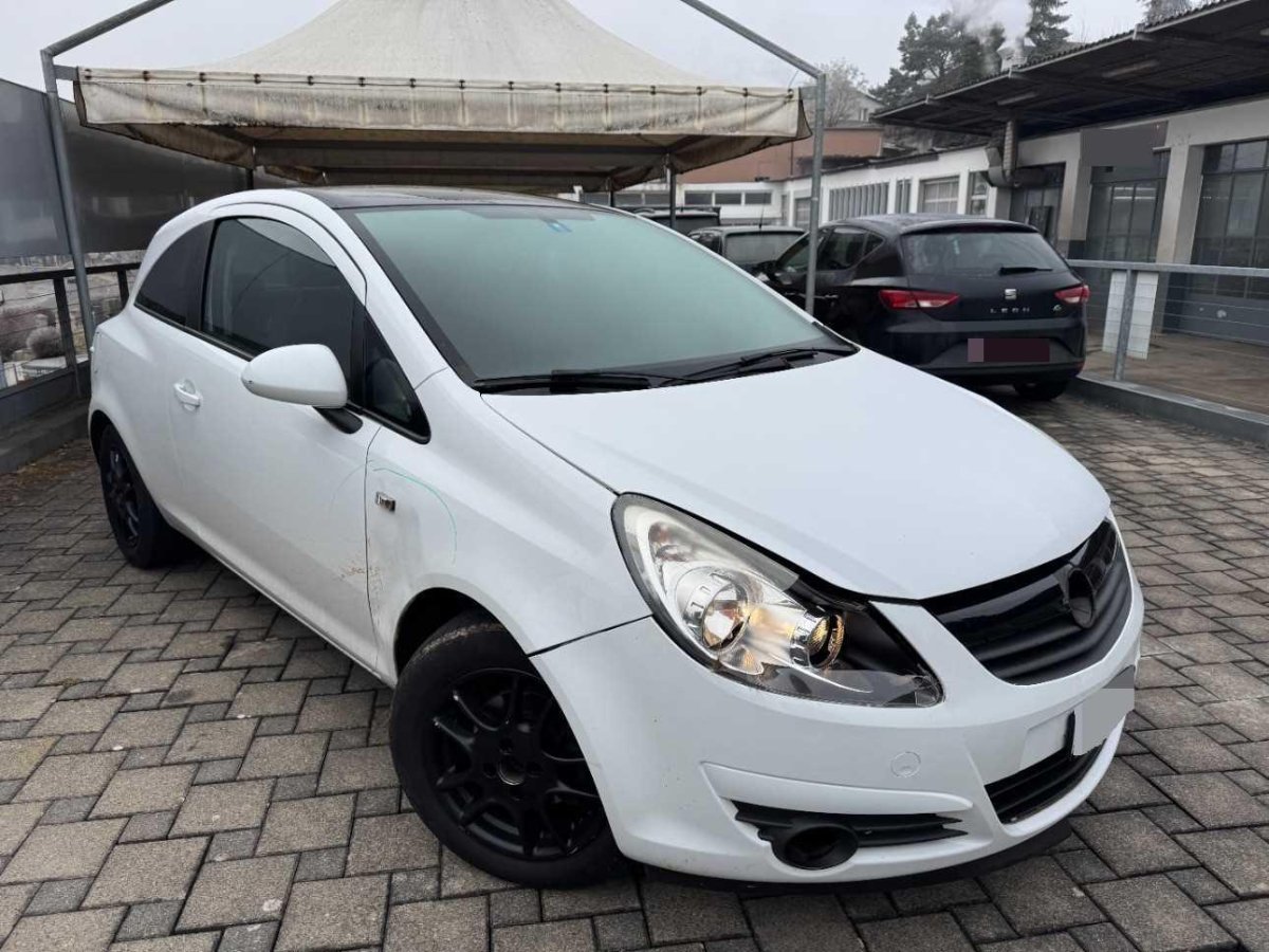 OPEL Corsa 1.4 TP Lim. Ed., 90 HP