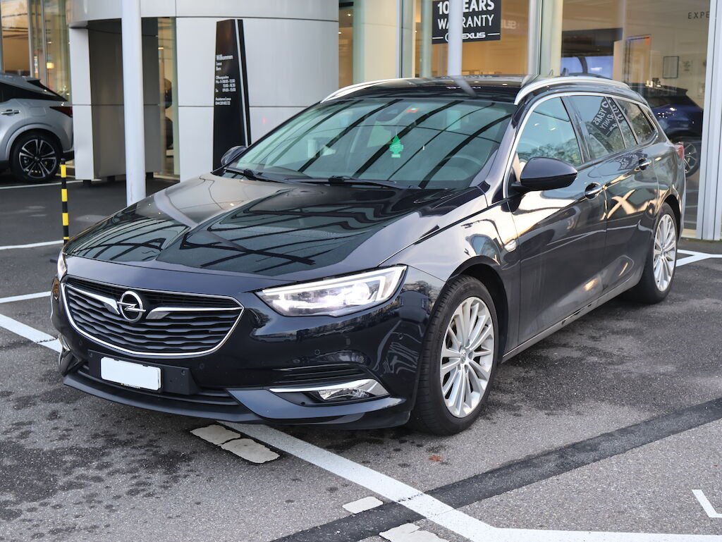 Opel Insignia sports Tourer 1.5T